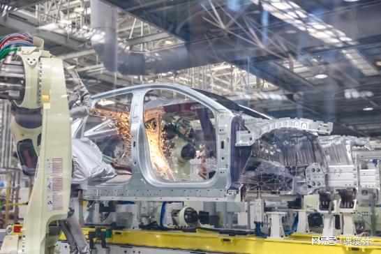 長安啟源e07智造奧秘揭秘 擎天柱引領數智未來